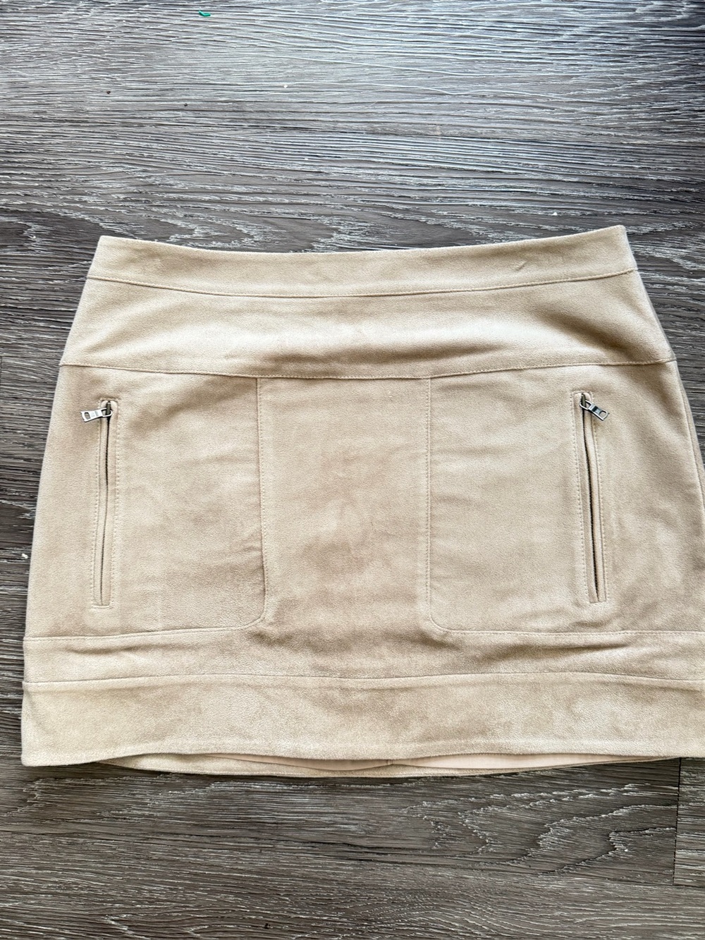 BCBG Beige Suede Mini Skirt with Zip Pocket Details